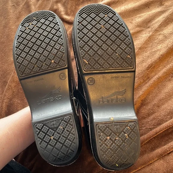 Dansko slip-resistant leather clog - Picture 6 of 6